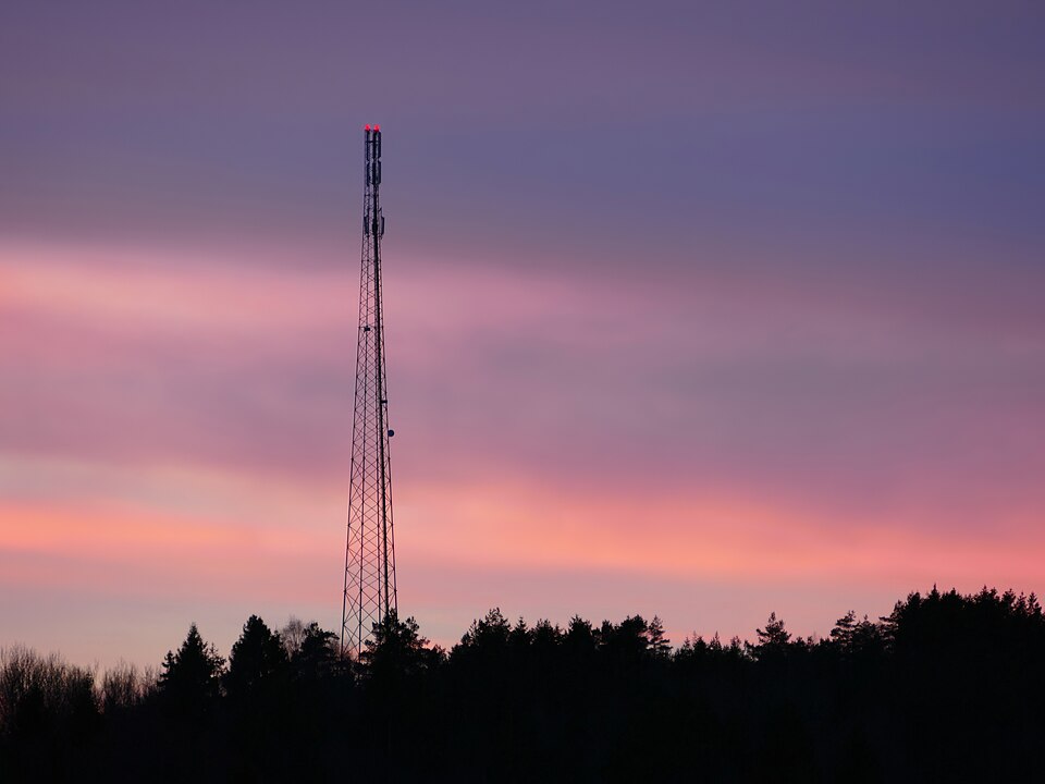 Telecommunications mast at sunset.jpg