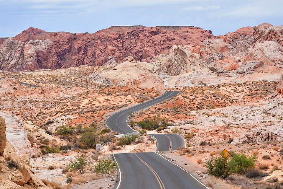Road in Valley of Fire.jpg