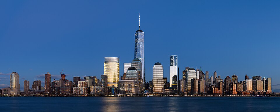 Lower Manhattan from Jersey City November 2014 panorama 3.jpg